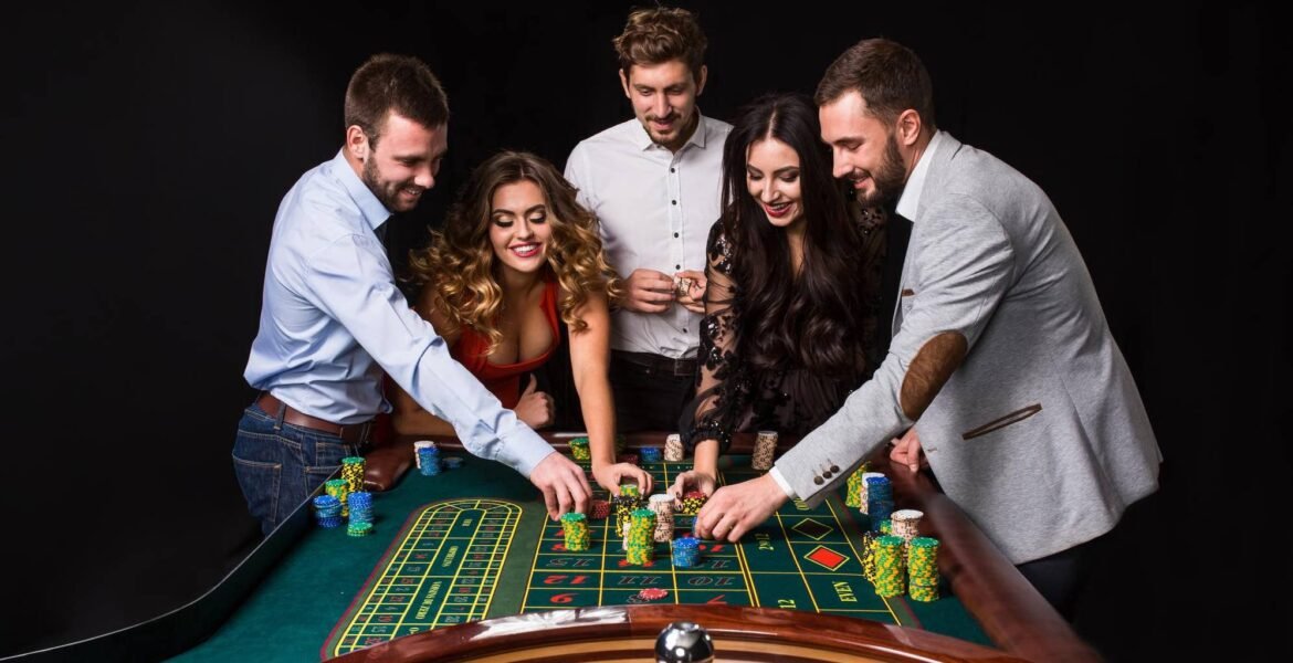 uuu777 Online Slots Free Spin Bonus Feature မြန်မာ ကစားသမား