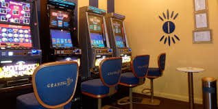 uuu777 Live Casino ပလက်ဖောင်း